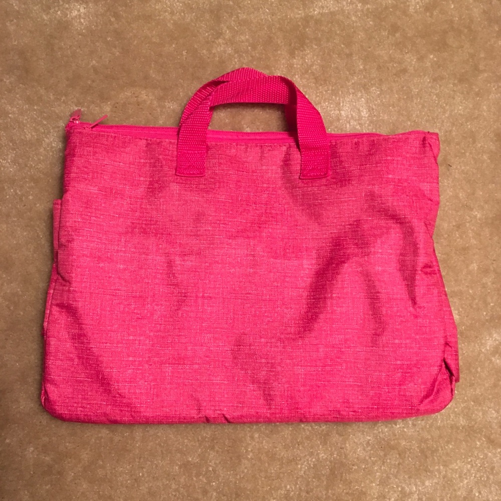 Thirty One Super Swap it a Pocket